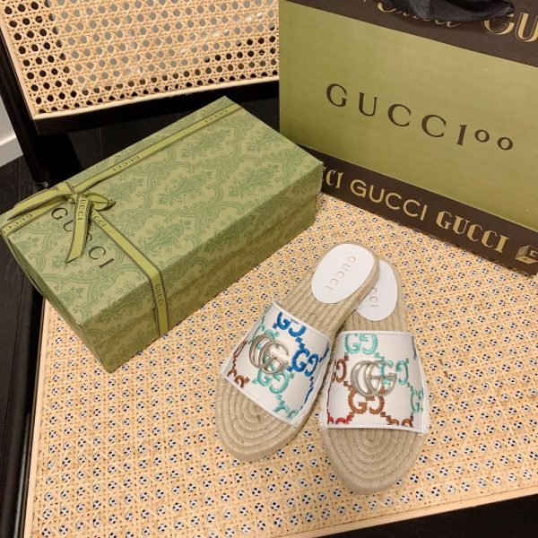 New Collection Gucci Shoes 134