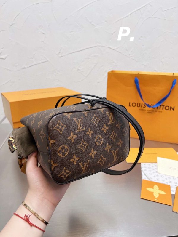 New Collection LV Bag 1083