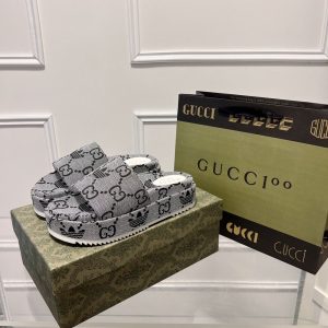 New Collection Gucci Shoes 181