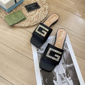 New Collection Gucci Shoes 043