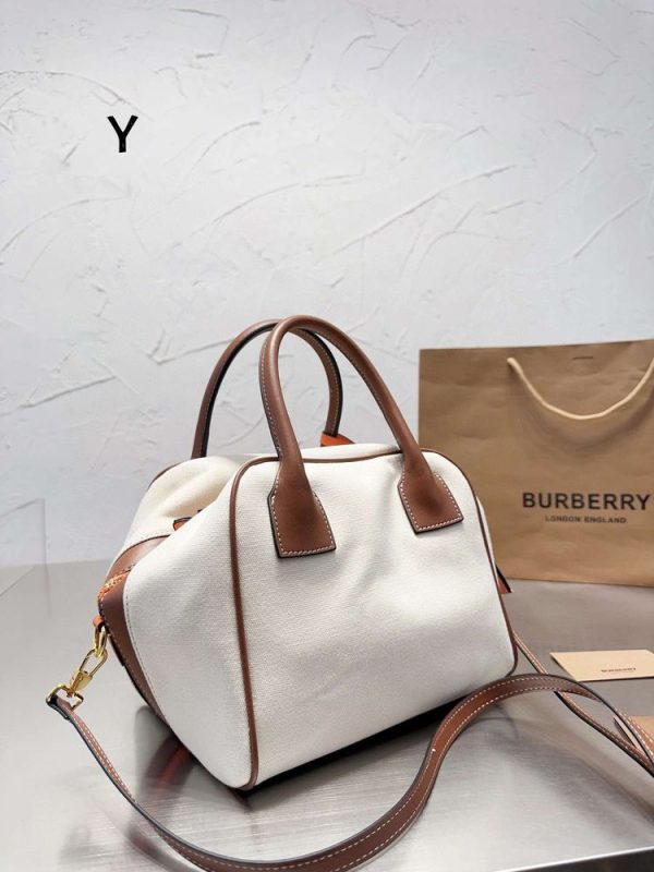 New Collection Burberry Bag 022