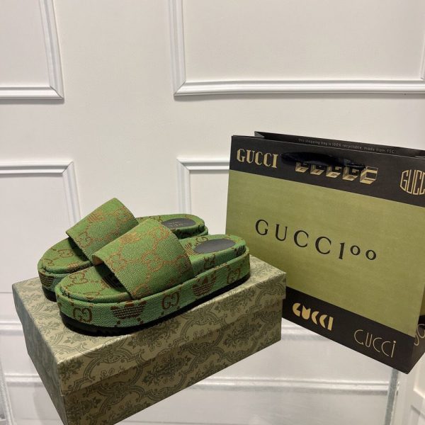 New Collection Gucci Shoes 181