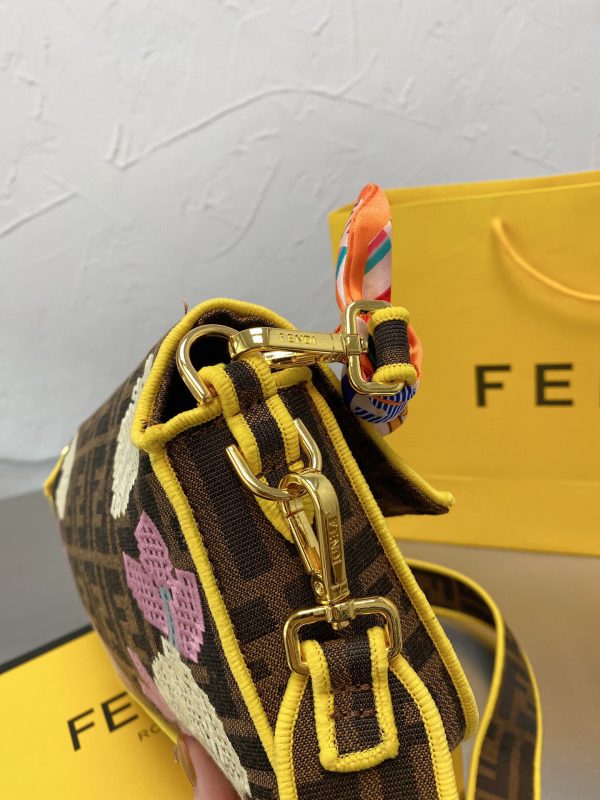 New Collection Fendi Bag 073