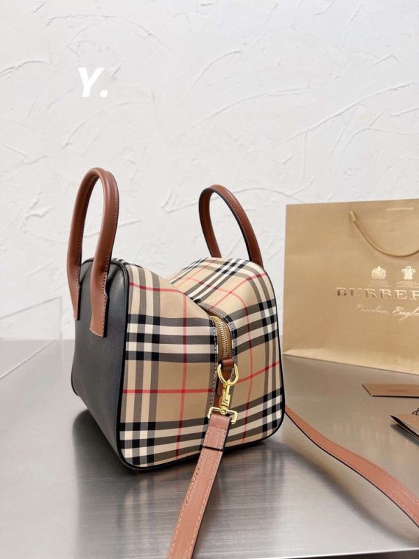 New Collection Burberry Bag 036