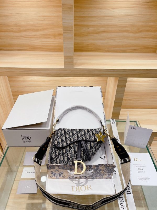 New Collection Dior Bag 0121