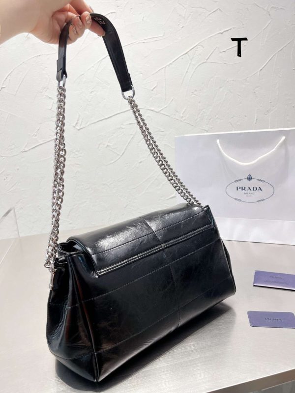 New Collection Prada Bag 024