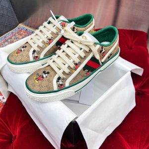 New Collection Gucci Shoes 182