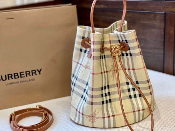 New Collection Burberry Bag 024