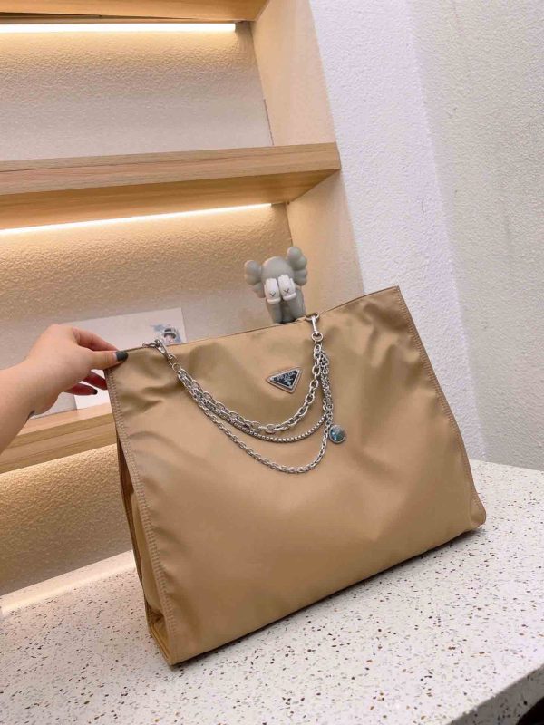 New Collection Prada Bag 032