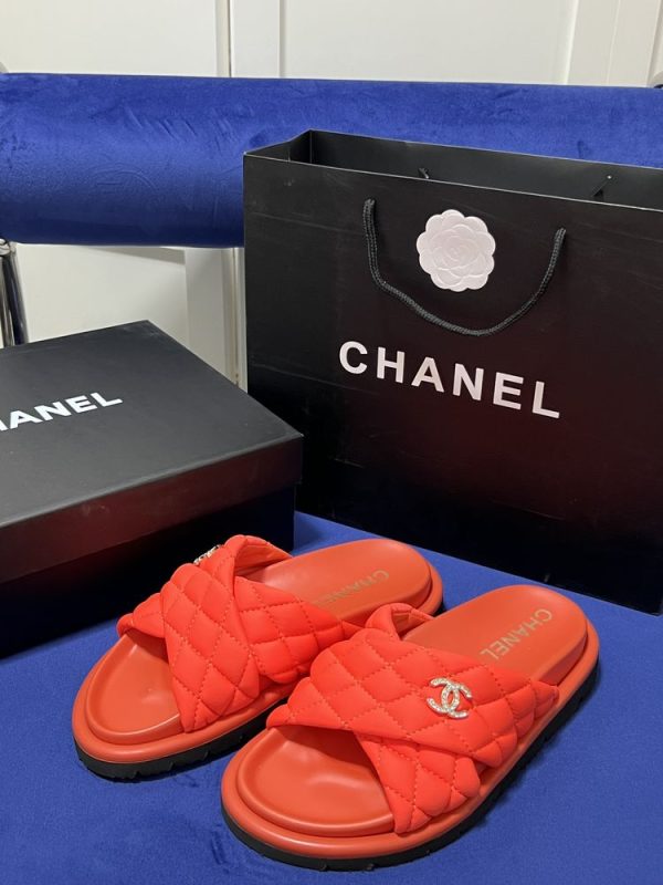 New Collection Chanel Shoes 067