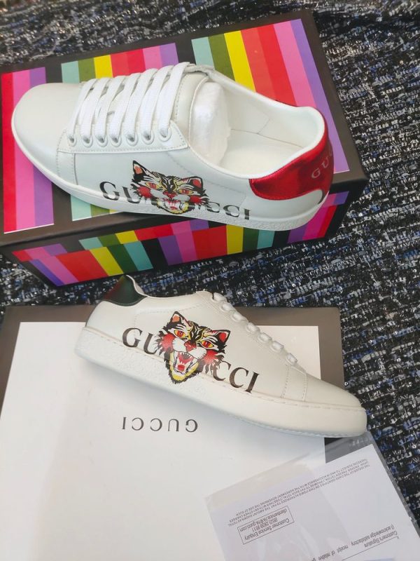 New Collection Gucci Shoes 154