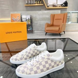 New Collection LV Shoes 044