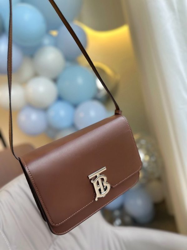 New Collection Burberry Bag 005