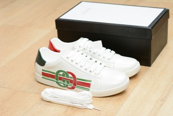 New Collection Gucci Shoes 176