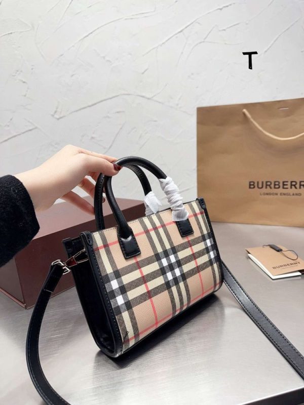 New Collection Burberry Bag 033