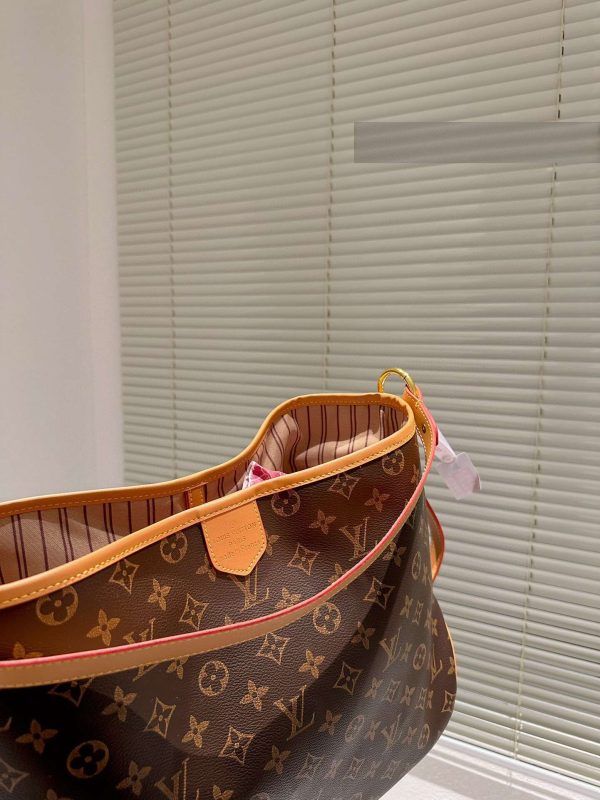 New Collection LV Bag 0679