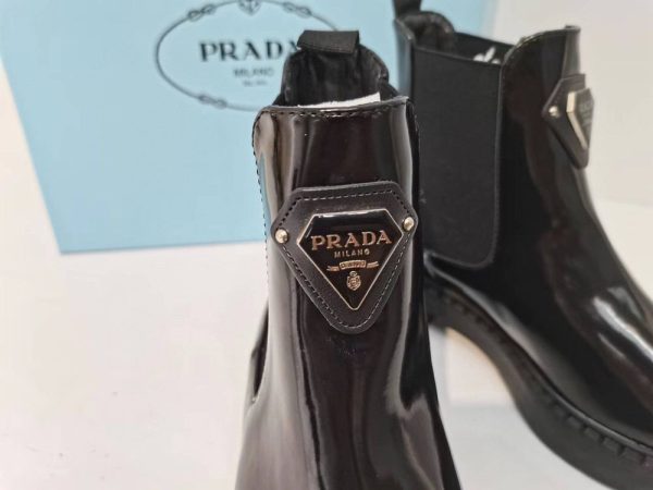 New Collection Prada Shoes 050