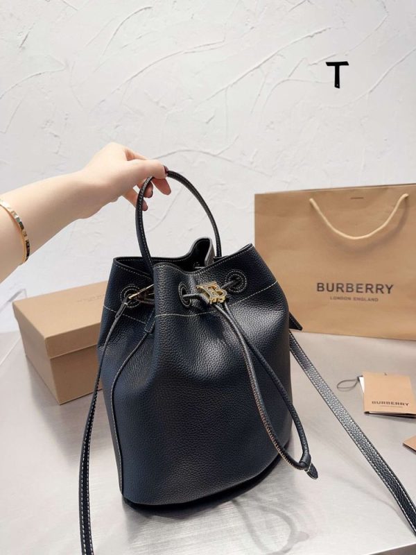 New Collection Burberry Bag 035