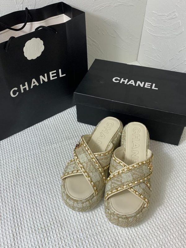 New Collection Chanel Shoes 026