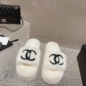 New Collection Chanel Shoes 033