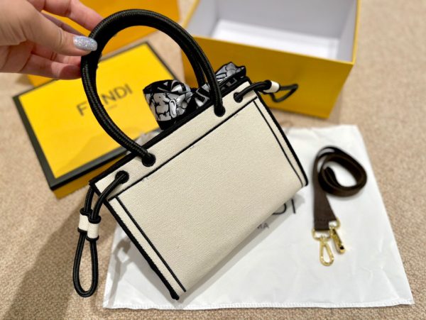 New Collection Fendi Bag 072