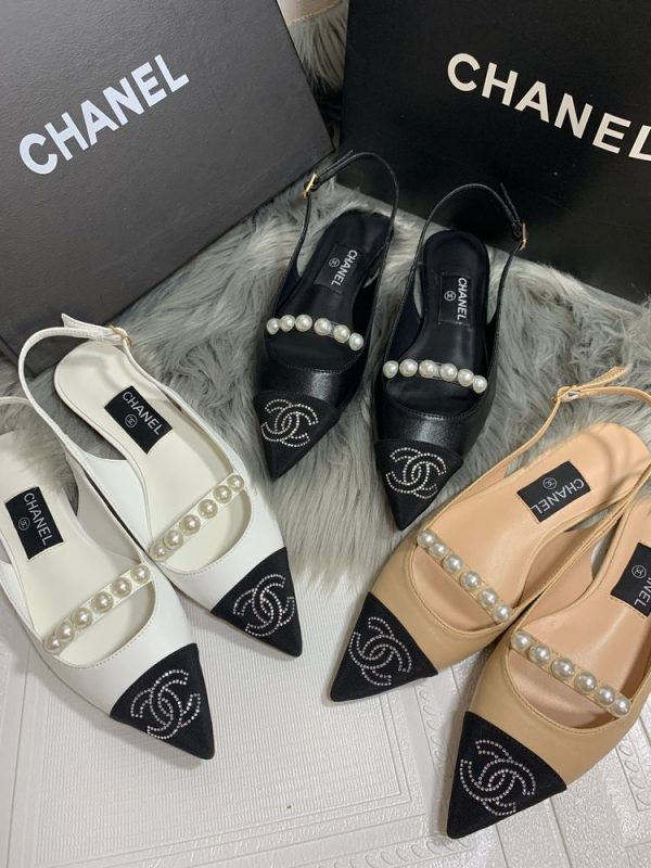 New Collection Chanel Shoes 053