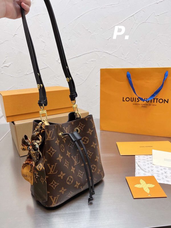 New Collection LV Bag 1083