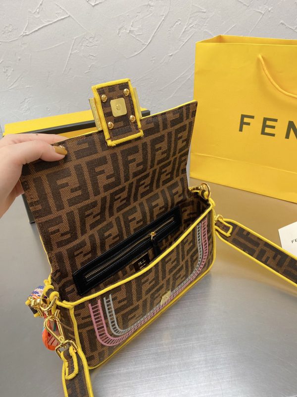 New Collection Fendi Bag 073