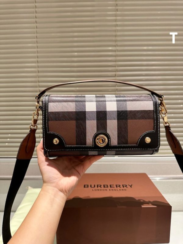 New Collection Burberry Bag 009