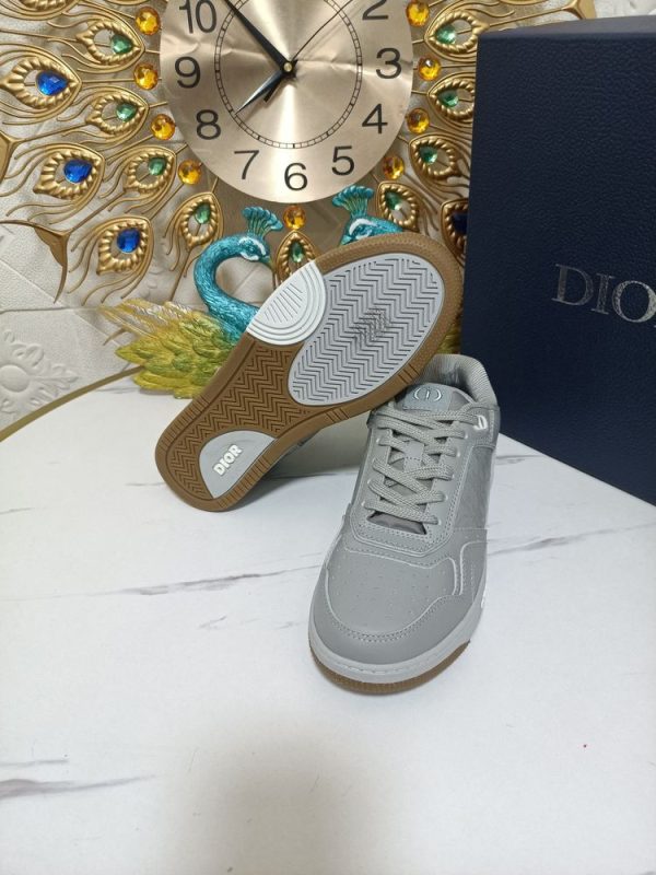 New Collection Dior Shoes 005