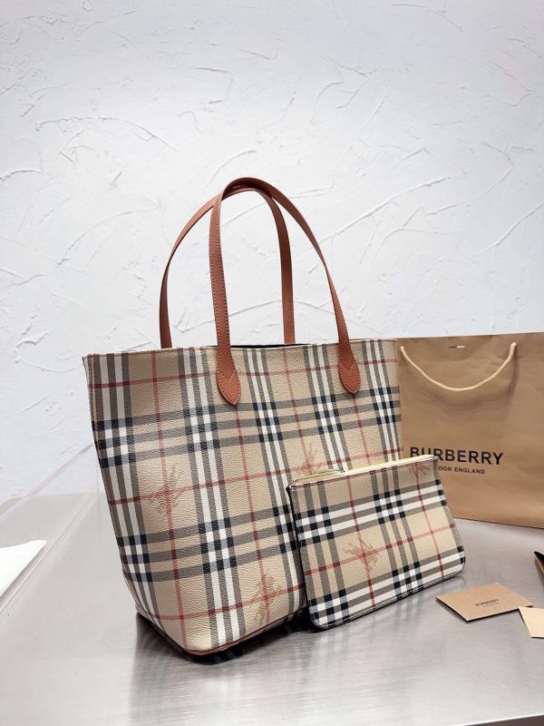 New Collection Burberry Bag 055