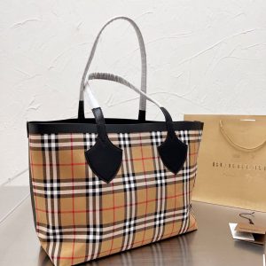 New Collection Burberry Bag 070