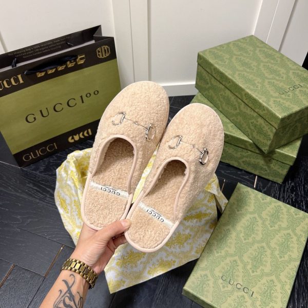 New Collection Gucci Shoes 069