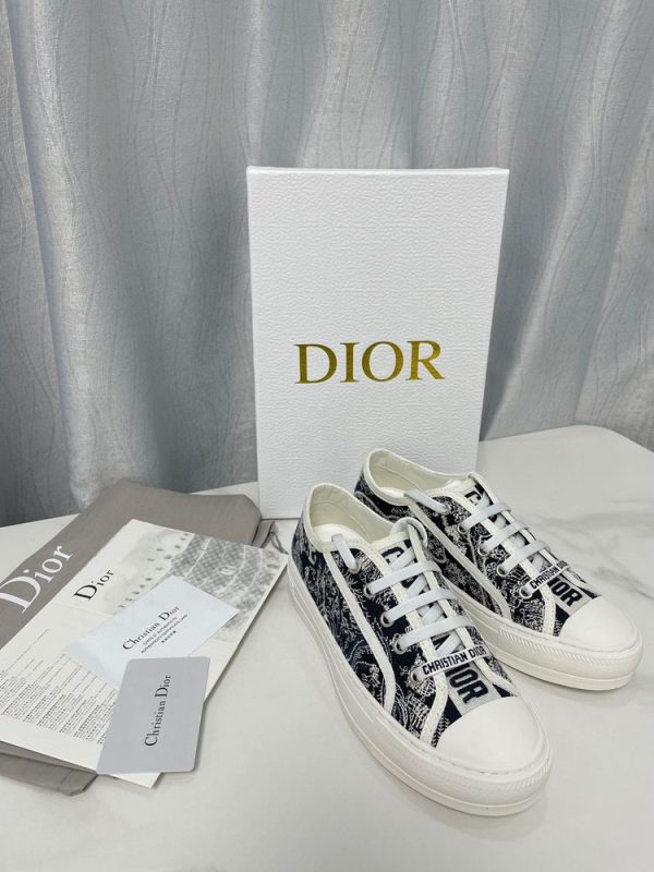 New Collection Dior Shoes 060