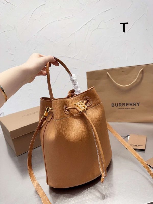 New Collection Burberry Bag 035