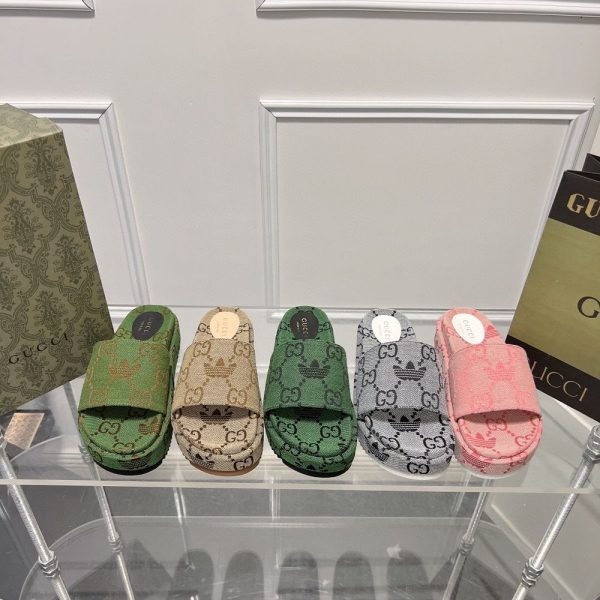 New Collection Gucci Shoes 181