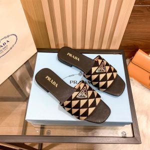 New Collection Prada Shoes 043