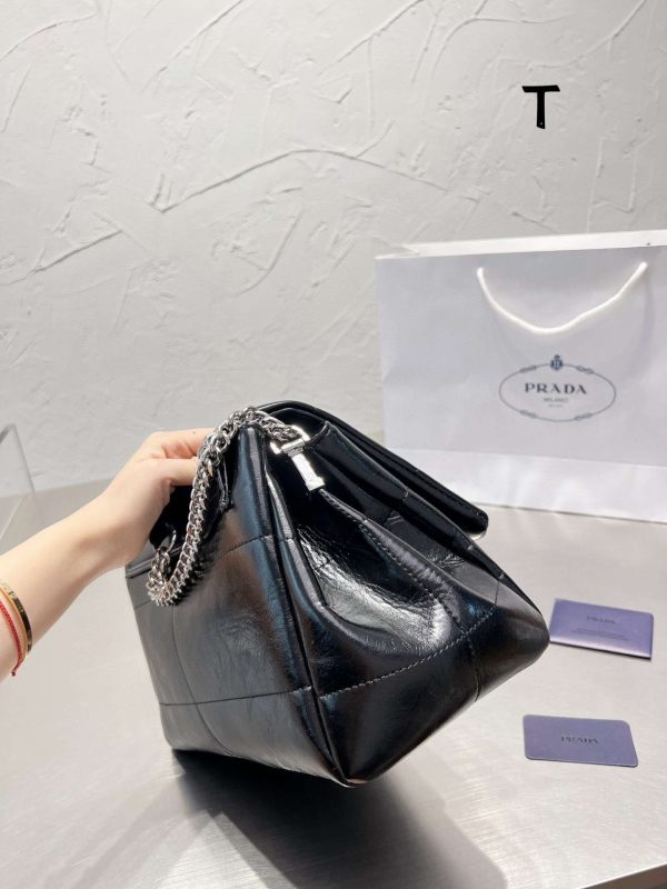 New Collection Prada Bag 024