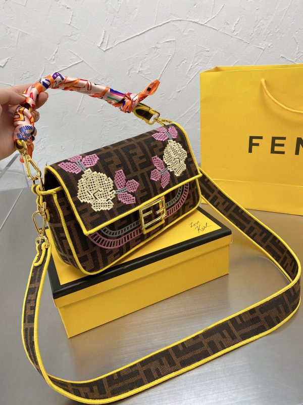 New Collection Fendi Bag 073