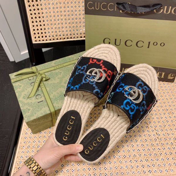 New Collection Gucci Shoes 135