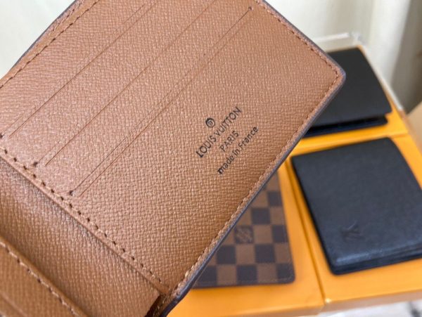 New Collection Wallet 104