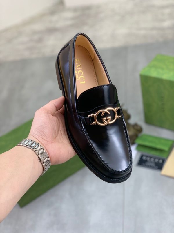 New Collection Gucci Shoes 175