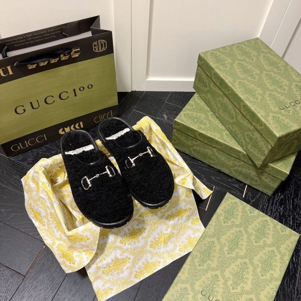 New Collection Gucci Shoes 069