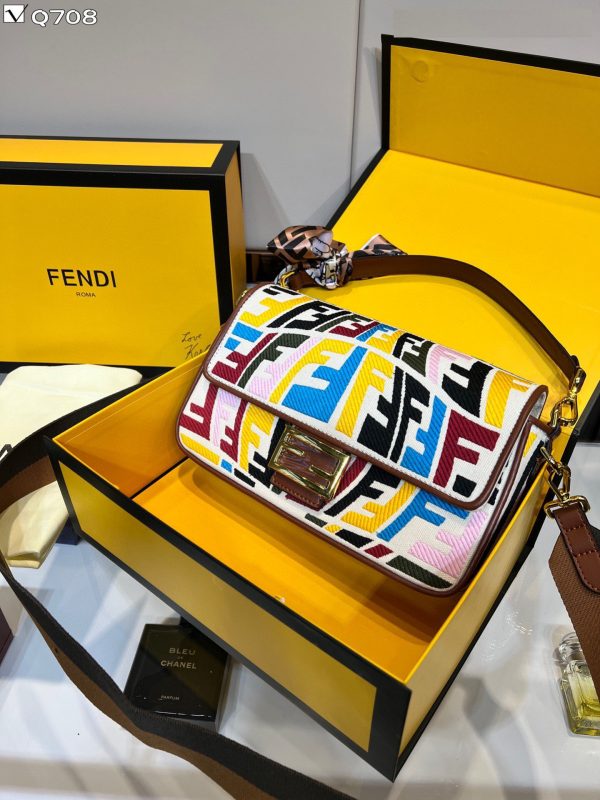 New Collection Fendi Bag 071