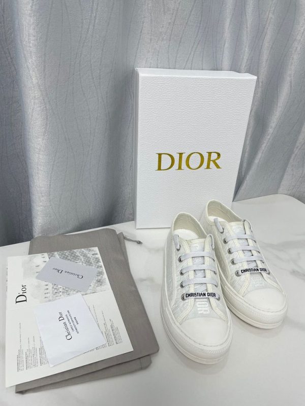 New Collection Dior Shoes 059