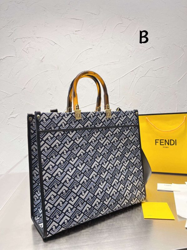 New Collection Fendi Bag 047