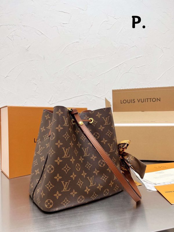 New Collection LV Bag 1084