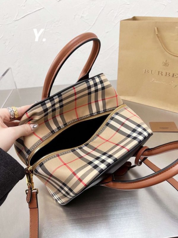 New Collection Burberry Bag 036