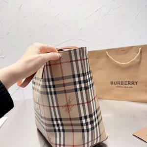 New Collection Burberry Bag 055