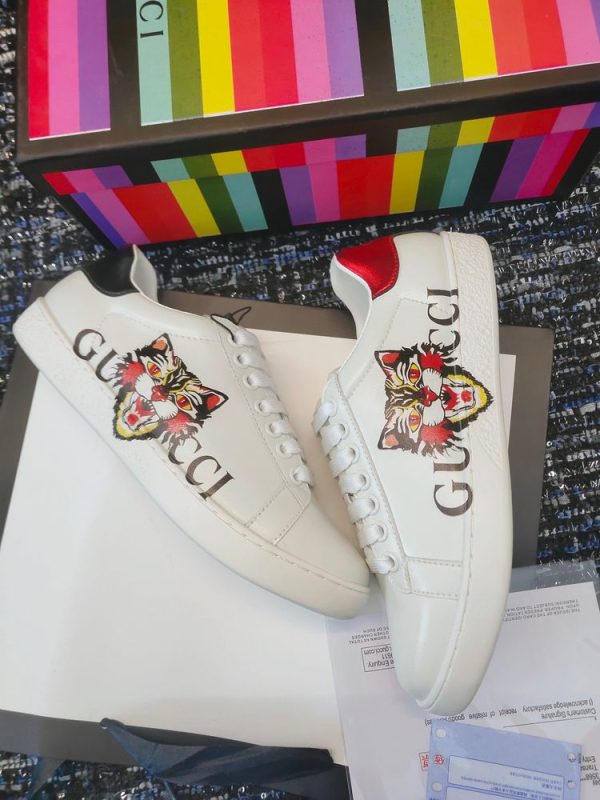 New Collection Gucci Shoes 154